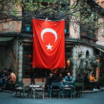 dokuzpeker's profile picture. Batıl / yanlış şeyleri söyleyerek insanlara nasihat eden, konuşan şeytandır. Hakkı söylemekten sakınan ise dilsiz şeytandır.”