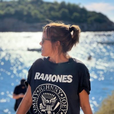 Ana Madrid🕊 Profile