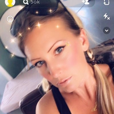 4u2meIsee's profile picture. 