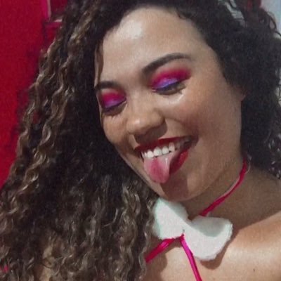 Ariana ♈️ | 25 anos |📍RS | 📚Fisioterapia 4/10 | Futura Sexóloga 👩🏽💼 CEO & FOUNDER em @lafemmeloveboutique