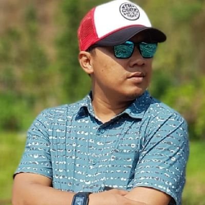 Nurfadl07445735's profile picture. hidup bukan siapa yg terbaik...namun siapa yg mampu berbuat baik...dan bukan pura pura baik😊