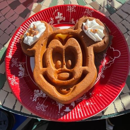 yuyu_rainbow's profile picture. ディズニー大好き！
音楽大好き!
家族大好き！　
記録用にツイート🐣