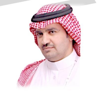 ماجستير اعلام بعيد عن الاضواء شغوف بتطوير الاعمال والتفكير الابداعي || العقار نقطة تحول || الريادة عنواني