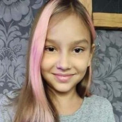 My name is Polina.
I attend 4th grade school in Kyiv.
I was shot dead in car when trying to escape from Kyiv with my parents.
Please let Russians know.