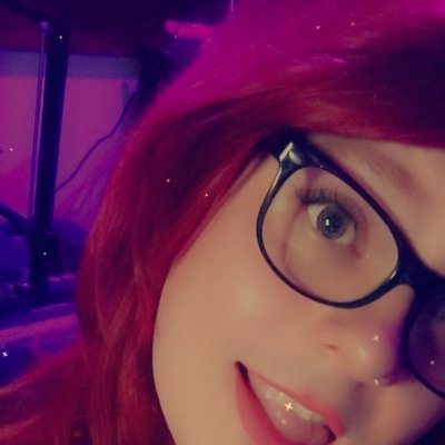 || She/Her 🏳️⚧️ || NSFW Content Creator || Switch || Gamer, Artist, Nerdy stuff || Selling customs || https://t.co/277ymapcBS