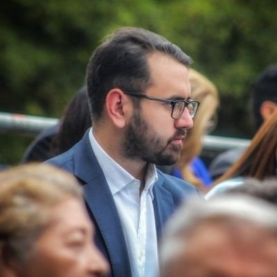 Periodista
Demócrata Cristiano
Papá de Romina
Instagram: @rdiazccs