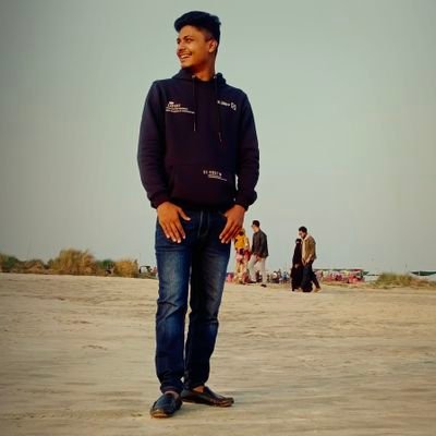 Mahfuz53974527's profile picture. Human being😎