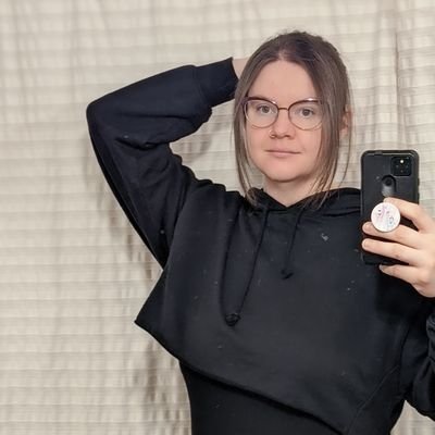 nature lover. thrift goddess. interior design junkie. wannabe chef. burnout trash. mama. wife. all with an extra dose of adhd.