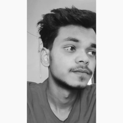 ssoodeepp's profile picture. ig: __sudeepkumar__

desi hip hop ♥️
superheros ✨