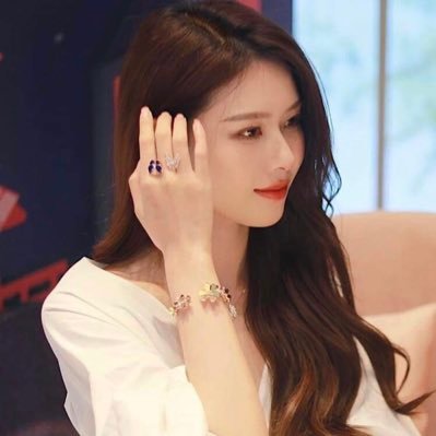 MeeTa30250363's profile picture. 🌻🌻#Please follow me