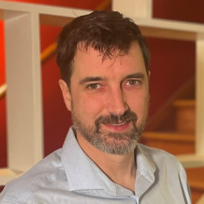 Chris Rowe Profile