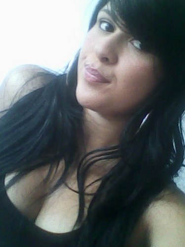 ~ α gαrotiinhα αbençoada por Deus,
αqeelα qeê chorα de dor mais Deus cuida dela,
αqeelα qe sαbe se αrrepender e pedir perdão a ele 
Te amo Pai ♥