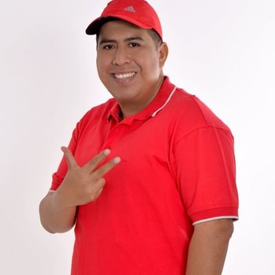 Ex Concejal y ex Vicealcalde de Babahoyo, actualemente me dedico a la empresa privada, profesión abogado.