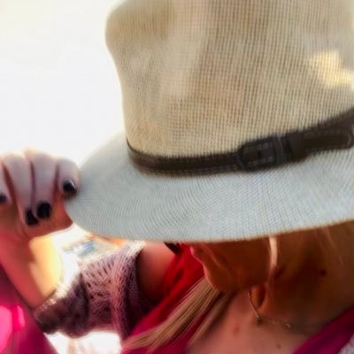 EsmeraldinaPer2's profile picture. 