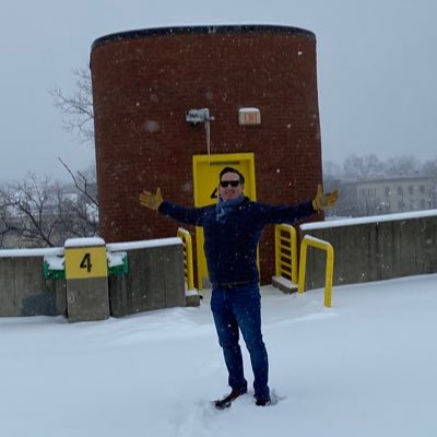 Inquisitive & strategic: interests include Vermont, business, entrepreneurism, global trade, social responsibility and my son (comments and posts are my own).