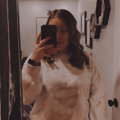 darcbreen's profile picture. 