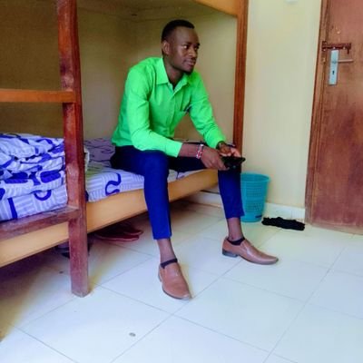 junior_wareh's profile picture. 