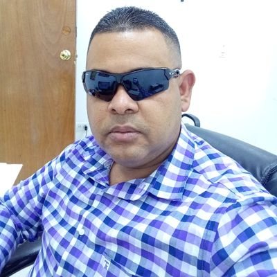 Echándole pichón a la vida y agradeciendo a DIOS y a mi DIVINA PASTORA por todo lo que me han dado y mirando hacia adelante con la frente en ALTO
