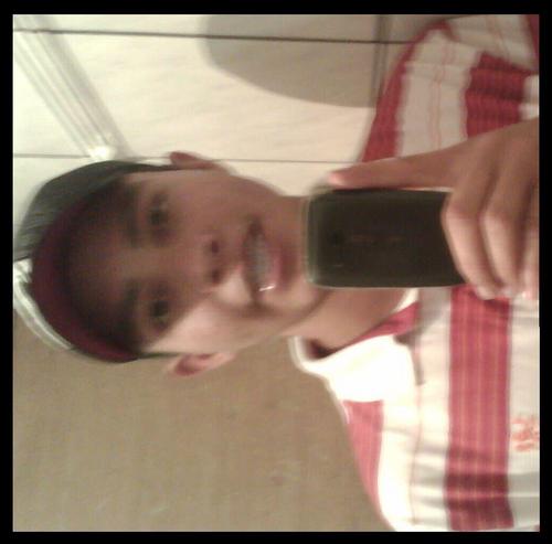 fabriidias's profile picture. A fé em deus nos faz crer no incrível ver o invisível e realizar o impossível,