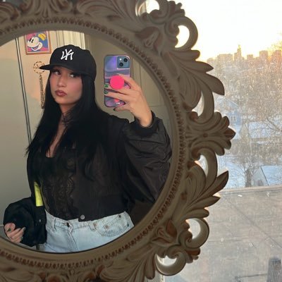 lauren2spicy's profile picture. 