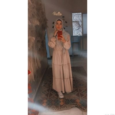 للذين يغزِلون خُيوط الوِد لأجلنا إنَّكم بأعيُننا.♥️
