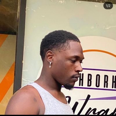 Father Of A King 🤴🏾. 😎 Just Vibin, Just Got My Twitter Back. Gimme A Follow 😬😬