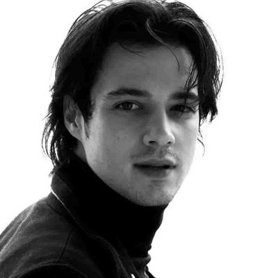 MolazadehAmir's profile picture. بر فطرت خود نازم واراسته ضمیرم من/آزاده برون آیم آزاده بمیرم من/ناامید مباش ملت شریف ایران/پس از هر سختی یه آسایش هست/ پس به امید ایرانی آباد و آزاد