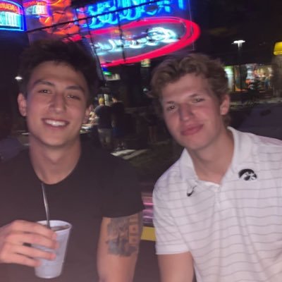 rileysackett1's profile picture. 