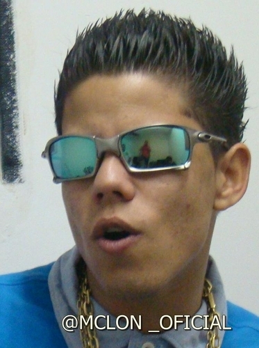 CONTRATE MC LON 119*87252 01378147366 FALAR COM FELIPE (O MC LON NAO TEM MSN) @FELIPEHITSPOWER
http://t.co/olzufs6iRE