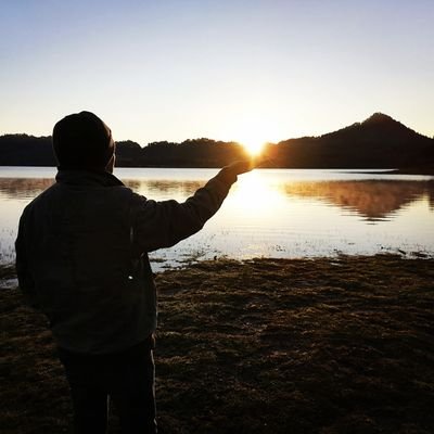 Facilitador de nuevas oportunidades, tranquilidad y nuevos caminos, orgulloso de lo que soy.