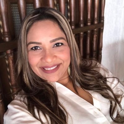 fepeme0819's profile picture. Odontóloga Estética; Madre de Valeria & AnaiSabel Bendecida Para Bendecir!