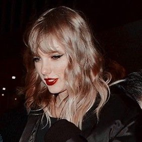 she/her 
a mirrorball, liability, and swiftie🧣
@swiftlylunatic  
not impersonating ,not affiliated with any celebrity