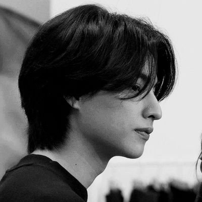 gulfkub's profile picture. hi! this is rosefreckles, your friend from youtube :) 一 fan account