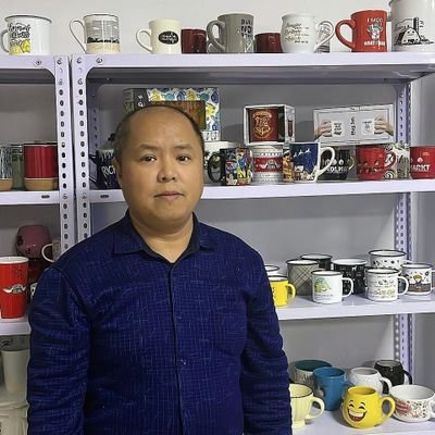 Custom gift and souvenir mugs
Email: richard@hotglass.com.cn
WhatsApp: +8617853317017