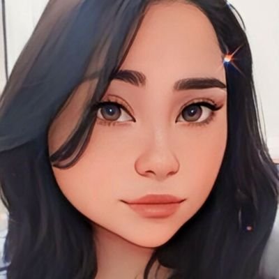 Engineer
Book lover
Makeup junkie
Food enthusiasts
And blah blah blah