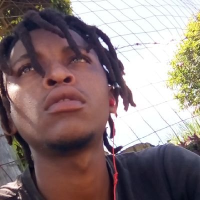 lungeloskere's profile picture. kind person .. also a soccer player 💗💗