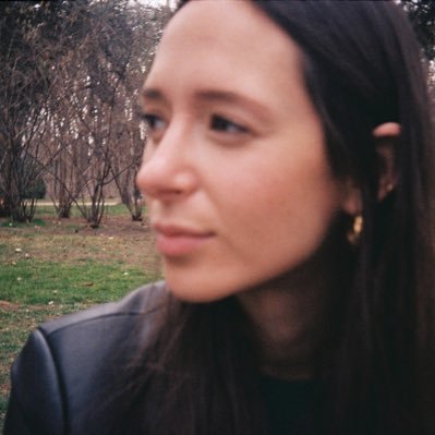 YAIZASCHZ's profile picture. 🖼 Styling and fashion art direction lover 📱 Content manager 📍 Based in Madrid  ♥️ My heart from the whole world 🌎