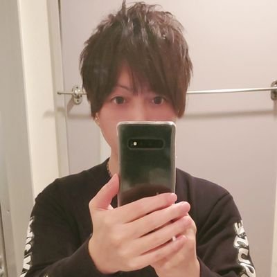 ゲーム、アニメ、お酒が好物( ˘ω˘)
たまに色々呟きます(ΦωΦ)w