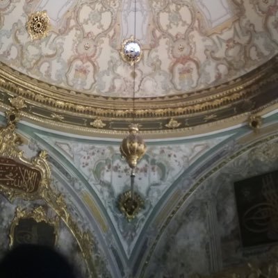 onurridvanhell's profile picture. 