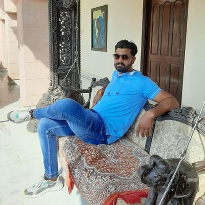 dsgaur608's profile picture. 