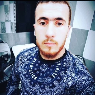 ZiadMoumen's profile picture. Fake it till u make it