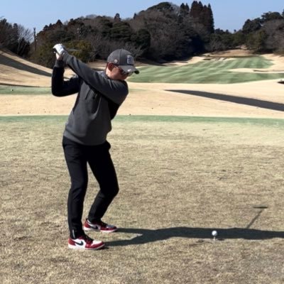 dmake_sales_y's profile picture. 株式会社ディーメイクにて、SES営業をしております！色んな方と繋がりができればと思っております😊案件情報交換させていただける企業様、エンジニアさんはDMお待ちしてます📩 
メールにて交換希望はこちらから→https://t.co/PMSBVcL3SM