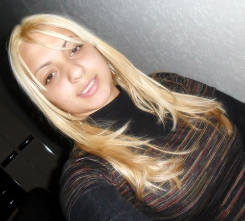 Nascii pra ser FELIZ e não pra ser PERFEITA ♫$!.