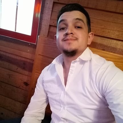 WoodyLara2's profile picture. Los inmortales estan bajo tierra y sus ceniza se perderan como todo lo demas sin dejar huella