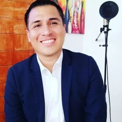 Relator deportivo 🎙️
Hoy en Willax Deportes | GOL TV |
Toca y Pasa Perú | Radio Nacional
IG: juancahurtado13