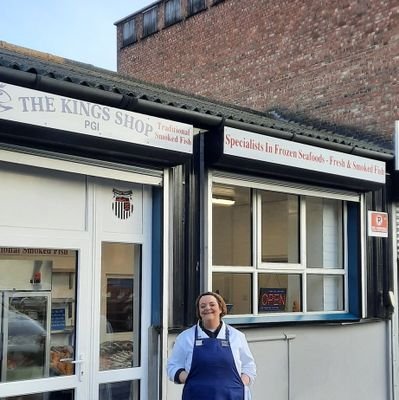 Official page for The Kings Dish Shop 8 Riby St Great Grimsby DN31 3HF 
Tweets by Emma @Girlyfishmonger