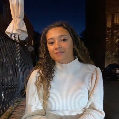 livwinn's profile picture. Northwestern 2020 | #voterepro