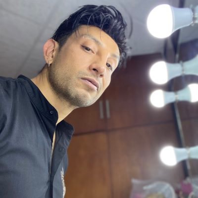 SAULVEN's profile picture. me late bailar, echar desmadre, reír, deporte, los abrazos ... maquillador mi pasión