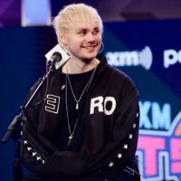 The Comfort of Michael Clifford, is seeing 5sos(@Katy5SOS5) 's Twitter Profile Photo
