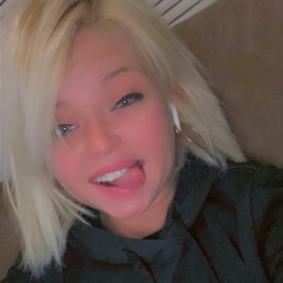 BreyannaGreen1's profile picture. mommy of 2.  RIP Lyssa ❤️😇